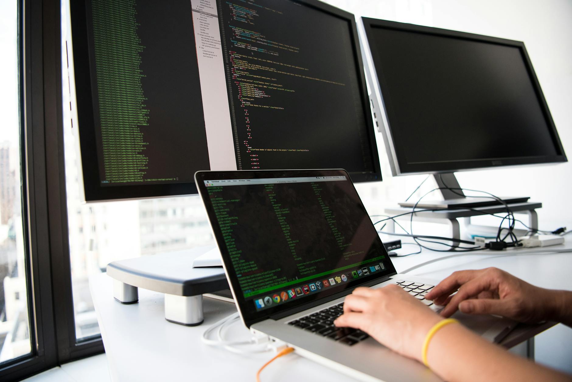 WhatsApp + CRM + IA: o stack comercial moderno em 2026